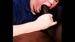 Succulent Samantha swallowing a black cock Thumb